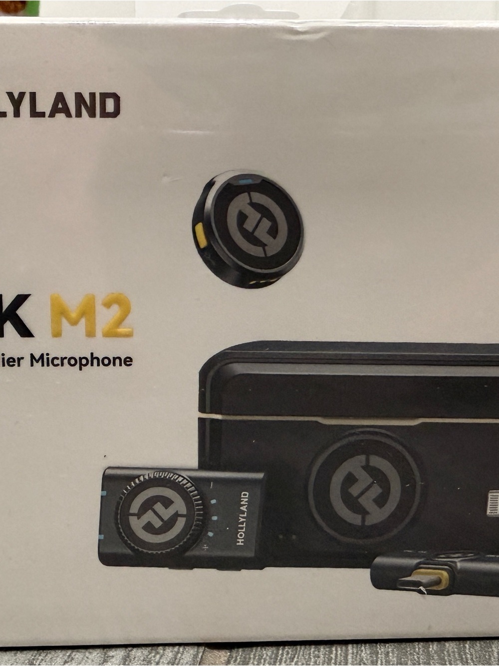Hollyland LARK M2 Wireless Lavalier Microphone Combo NEW Sealed